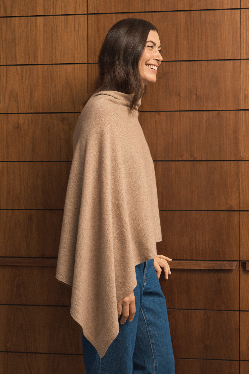 Cashmere Camel Melange Poncho Cara Cashmere